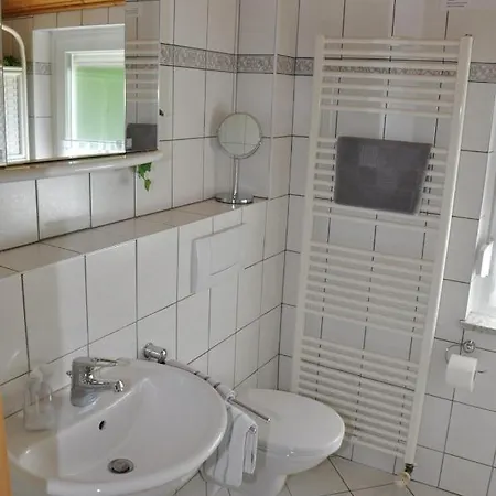 Otel 